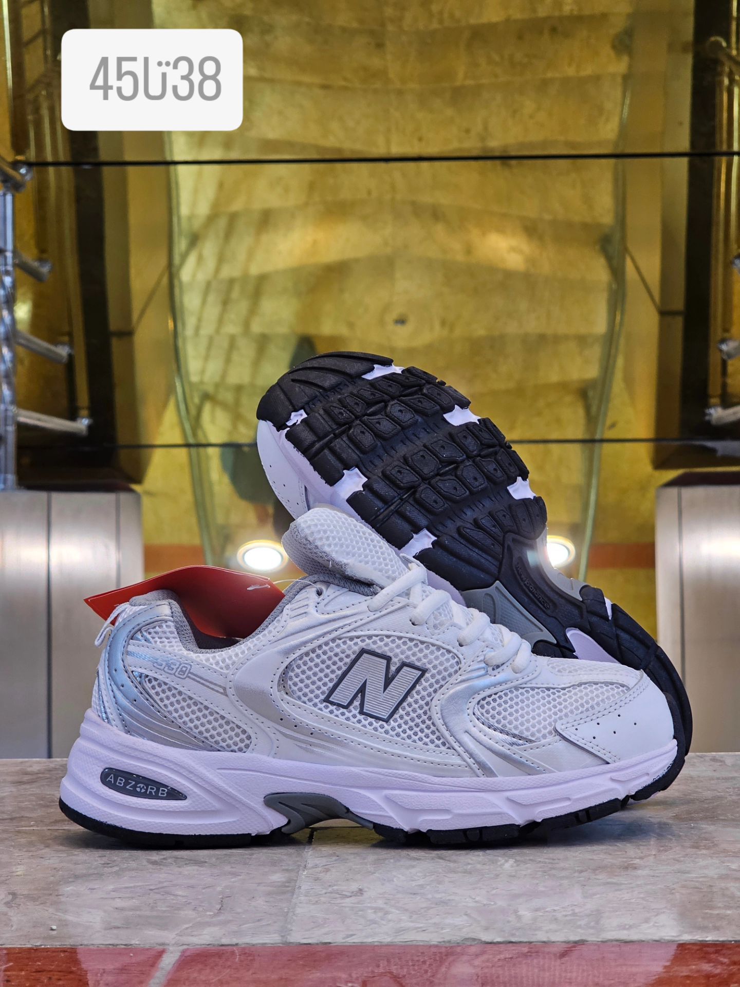 کتونی مسترکوالیتی نیوبالانس ۵۳۰/سایز 3۸ الی ۴۵/New Balance 530/ساخت ویتنام/فروش عمده و تک