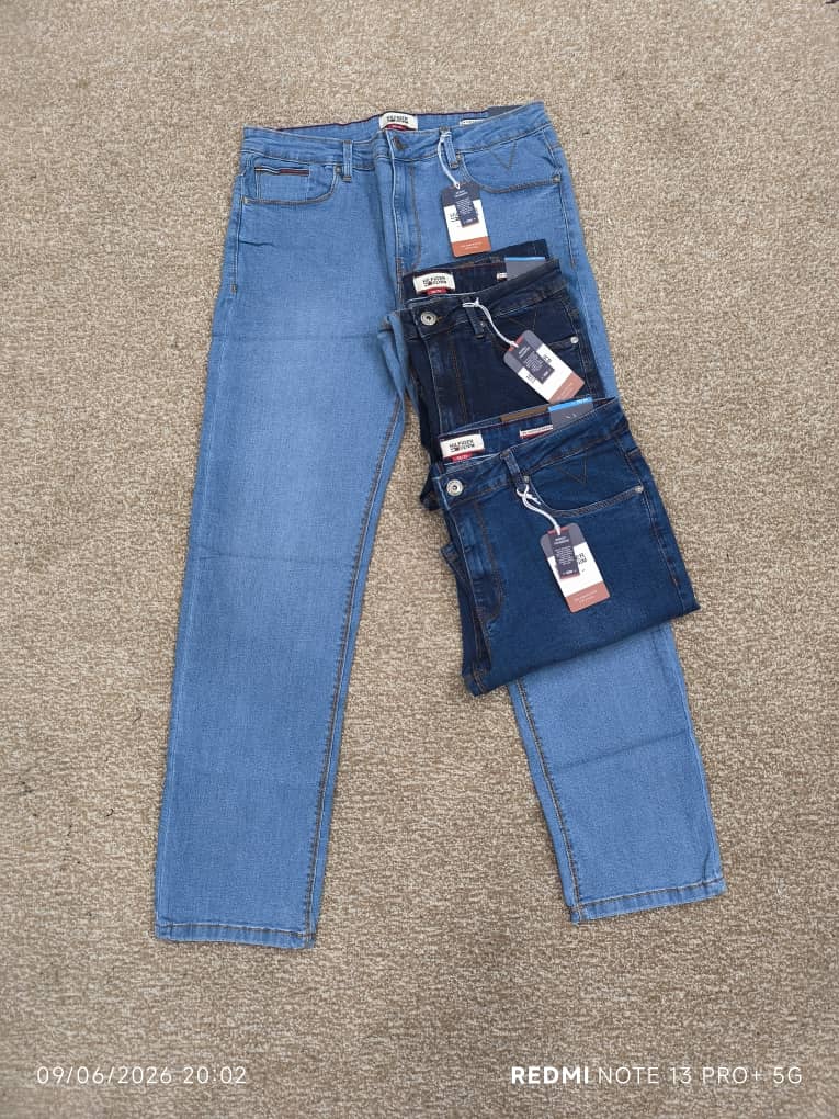 شلوار جین مردانه اورجینال Tommy Hilfiger Denim مدل راسته | جین کشی آبی | سایز 40 تا 46 | ساخت پاکستان