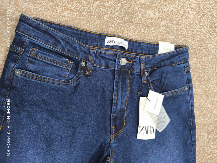 شلوار جین مردانه زارا (ZARA) مدل اسلیم فیت – کیفیت اورجینال و تنخور عالی با سایز کمر 40 تا 46 و قد 108
