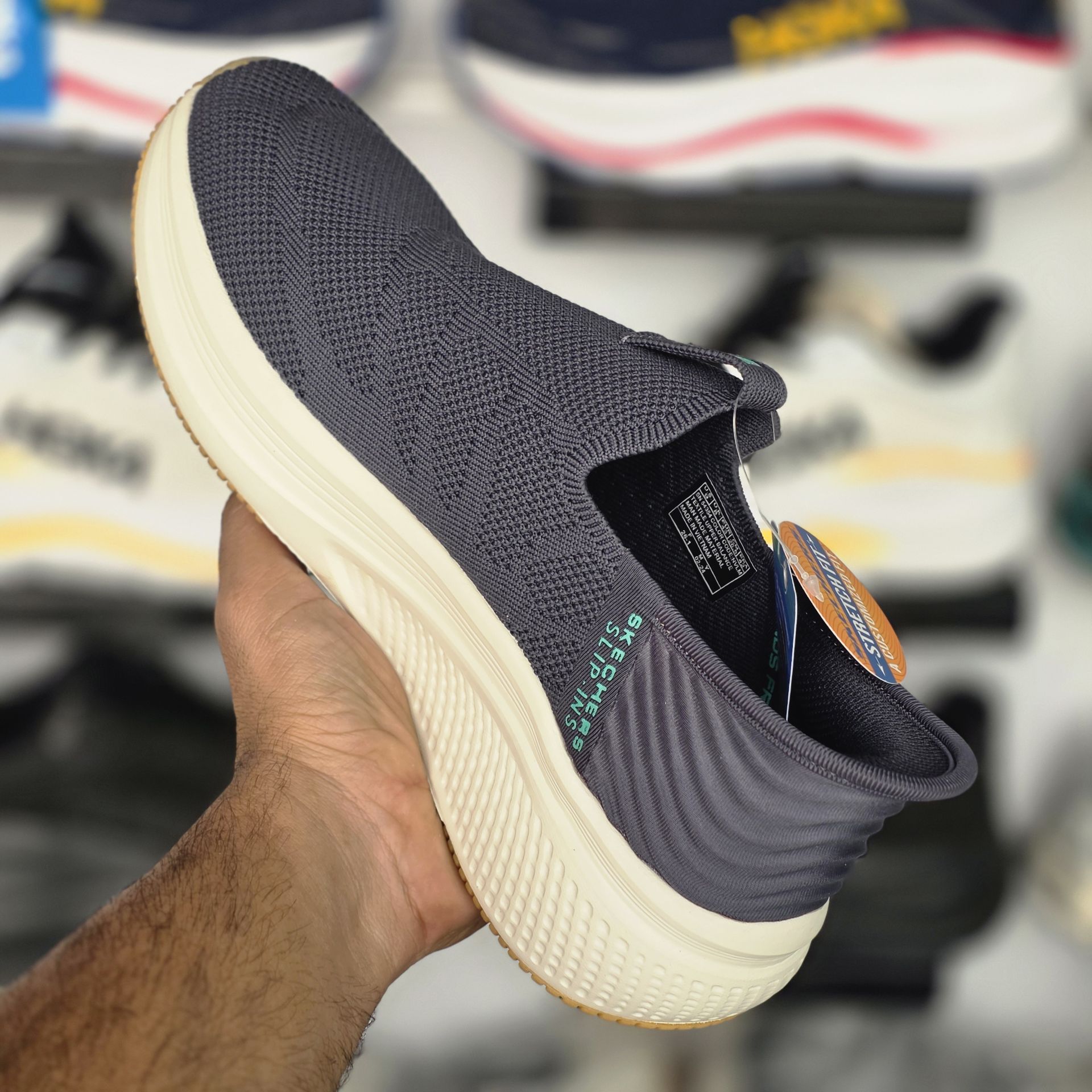 کتونی مسترکوالیتی اسکیچرز اسلیپ اینس/Skechers Slip Ins/سایزبندی 40 الی 45/ ساخت ویتنام/ فروش تک و عمده/ضمانت کالا
