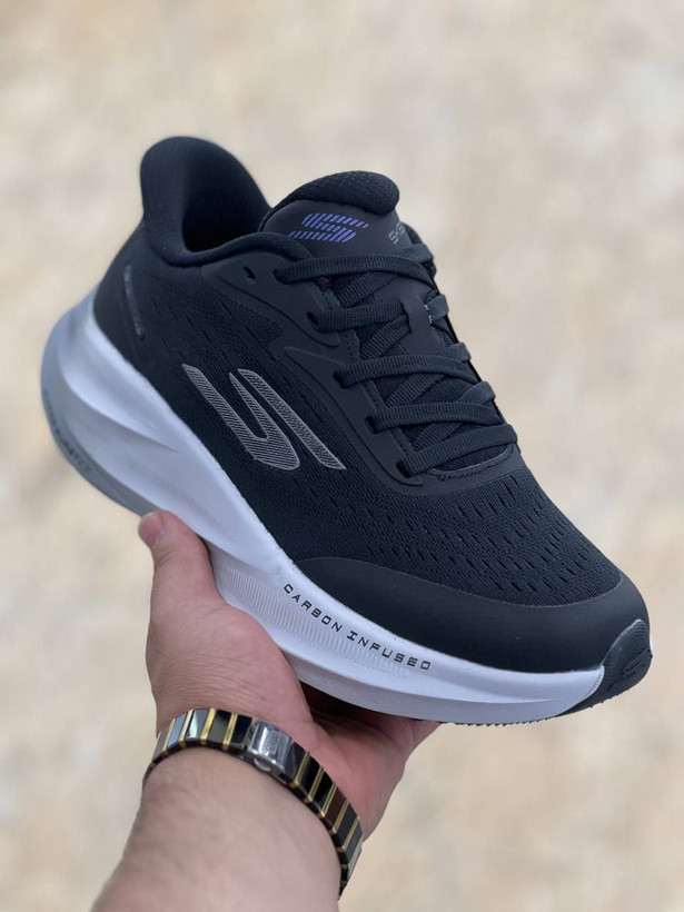 کتونی مسترکوالیتی اسکیچرز هایپربرست کربن/Skechers Hyperburst Carbon/ساخت ویتنام/سایزبندی 37 الی 4۰/ضمانت کالا/فروش به صورت تک و عمده