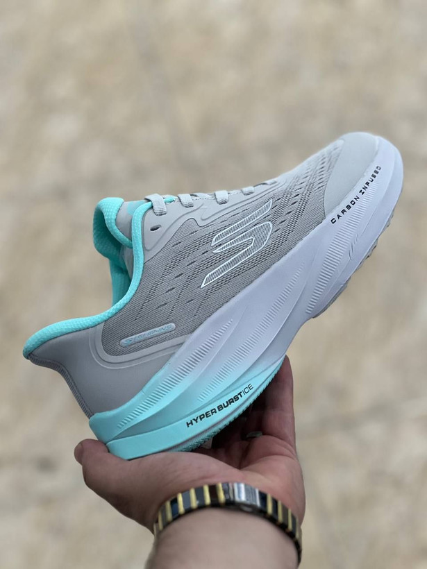 کتونی مسترکوالیتی اسکیچرز هایپربرست کربن/Skechers Hyperburst Carbon/ساخت ویتنام/سایزبندی 37 الی 4۰/ضمانت کالا/فروش به صورت تک و عمده