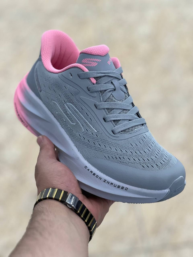 کتونی مسترکوالیتی اسکیچرز هایپربرست کربن/Skechers Hyperburst Carbon/ساخت ویتنام/سایزبندی 37 الی 4۰/ضمانت کالا/فروش به صورت تک و عمده