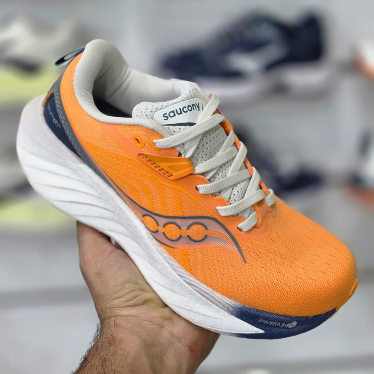 کتونی رانینگ و پیاده روی ساکونی مدل تریومف 22/Saucony Triumph 22/ساخت ویتنام/سایز ۳۶ الی ۳۹/ضمانت کیفیت کالا/فروش عمده و تک