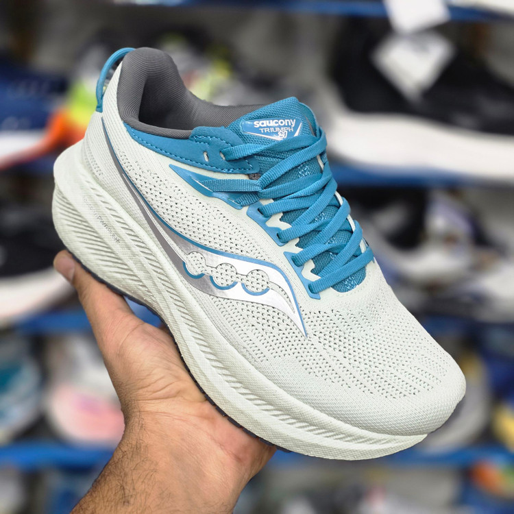 حراج ویژه کتونی ساکونی تریومف ۲۱/Saucony Triumph2۱/ساخت ویتنام/سایز ۳۶ ,۳۷/ضمانت کیفیت کالا/فروش عمده و تک