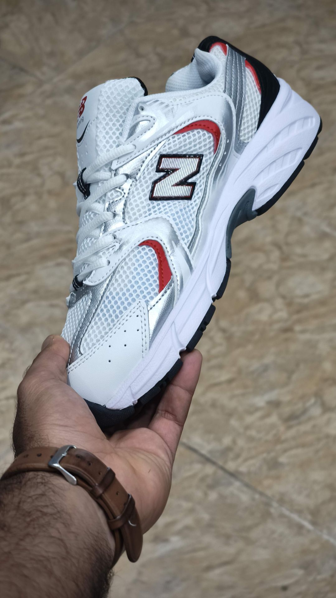 کتونی مسترکوالیتی نیوبالانس ۵۳۰/سایز ۳۷ الی ۴۵/New Balance 530/ساخت ویتنام/فروش عمده و تک
