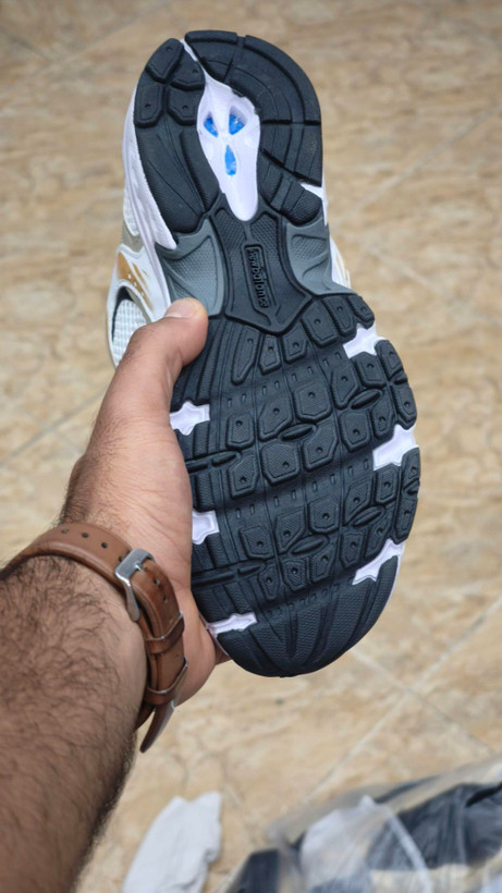 کتونی مسترکوالیتی نیوبالانس ۵۳۰/سایز ۳۷ الی ۴۵/New Balance 530/ساخت ویتنام/فروش عمده و تک