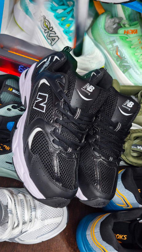 کتونی مسترکوالیتی نیوبالانس ۵۳۰/سایز ۳۷ الی ۴۵/New Balance 530/ساخت ویتنام/فروش عمده و تک