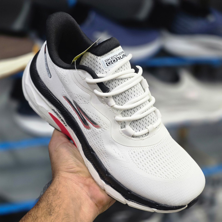 کتونی مسترکوالیتی اسکیچرز مکس ران/ساخت ویتنام/سایز ۴۰ الی ۴۵/Skechers Max Run/ضمانت کالا/فروش تک و عمده