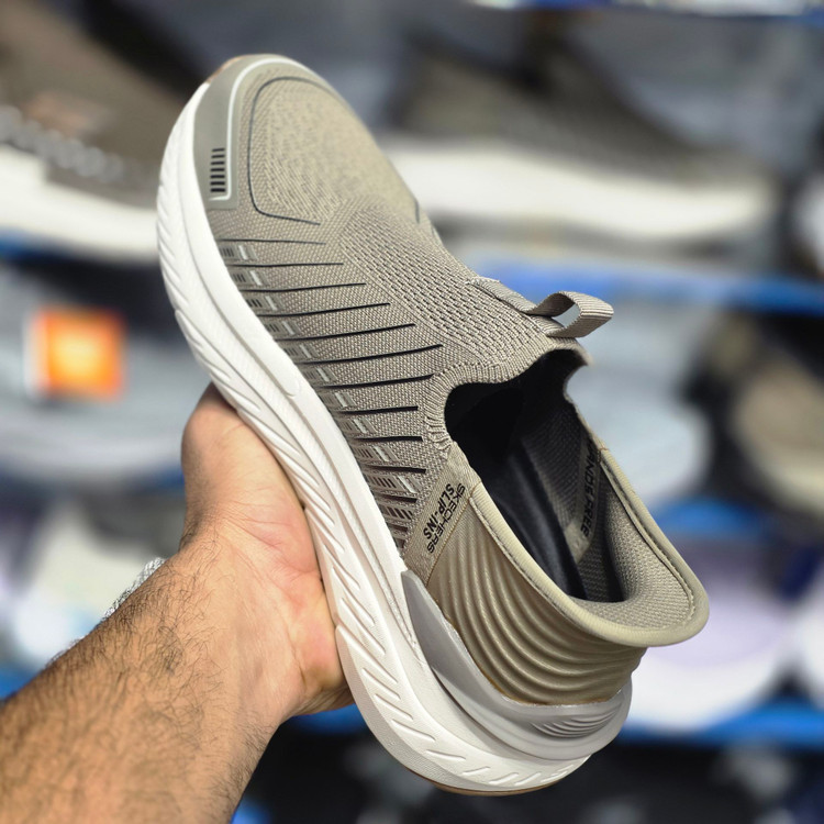 کتونی مسترکوالیتی اسکیچرز بدون بند/Skechers Slip Ins/سایز۴۰ الی ۴۵/ ساخت ویتنام/ضمانت کالا/فروش تک و عمده