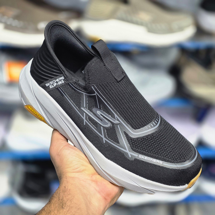 کتونی مسترکوالیتی اسکیچرز بدون بند/Skechers Slip Ins/سایز۴۰ الی ۴۵/ ساخت ویتنام/ضمانت کالا/فروش تک و عمده
