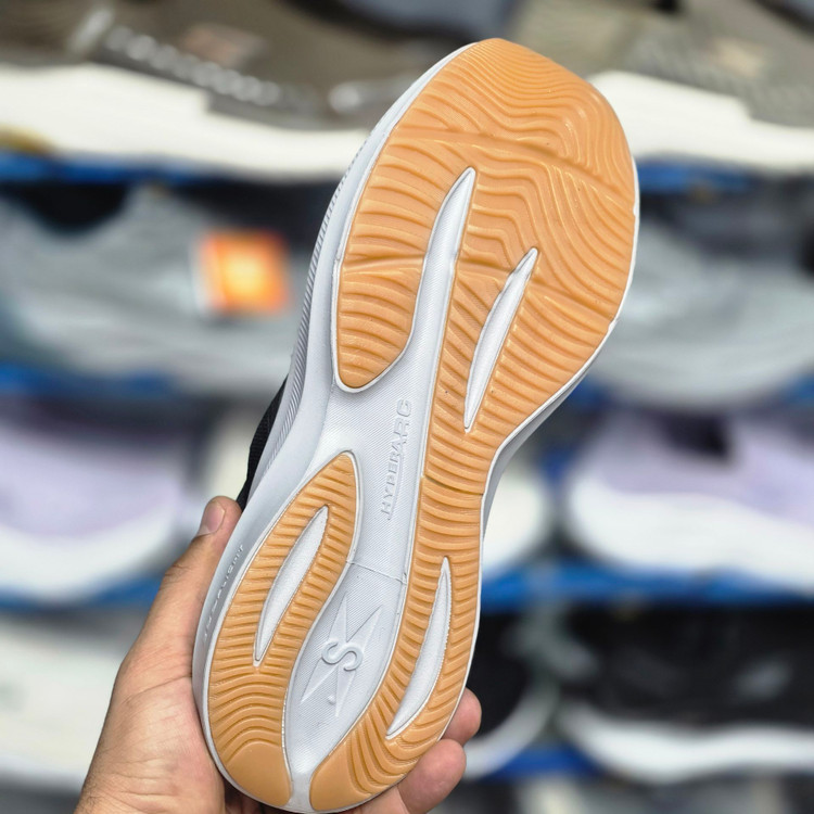 کتونی مسترکوالیتی اسکیچرز بدون بند/Skechers Slip Ins/سایز۴۰ الی ۴۵/ ساخت ویتنام/ضمانت کالا/فروش تک و عمده