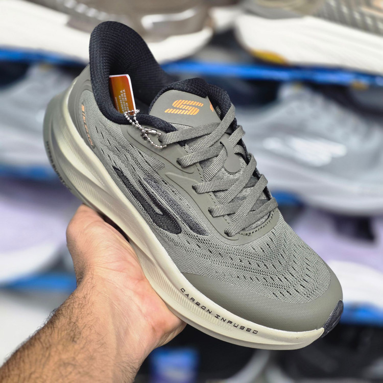 کتونی مسترکوالیتی اسکیچرز هایپربرست کربن/Skechers Men's Hyperburst Carbon/ساخت ویتنام/سایزبندی ۴۰ الی ۴۵/ضمانت کالا/فروش به صورت تک و عمده