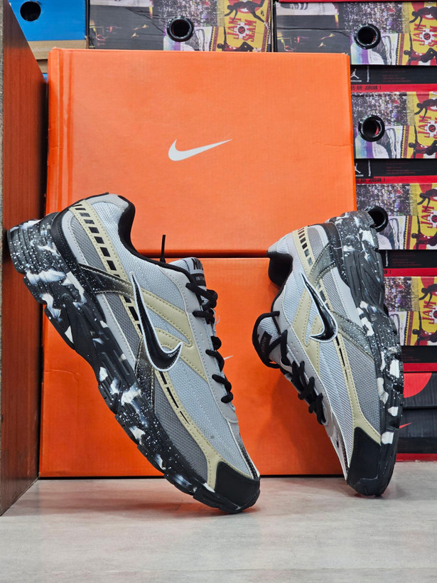 کتونی مسترکوالیتی نایک P-6000/سایز ۴۰ الی ۴۵/ساخت ویتنام/Nike P-6000/ضمانت کالا/فروش تک و عمده