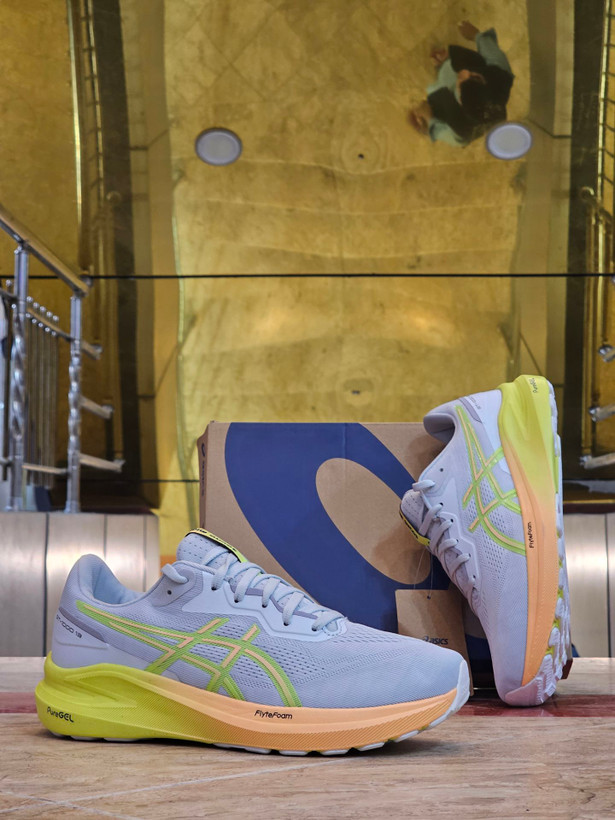 کتونی رانینگ اسیکس جی تی 1000/سایز ۳۹ الی ۴۵/ساخت ویتنام/ASICS Gt-1000 13 GTX/ضمانت کالا/فروش تک و عمده