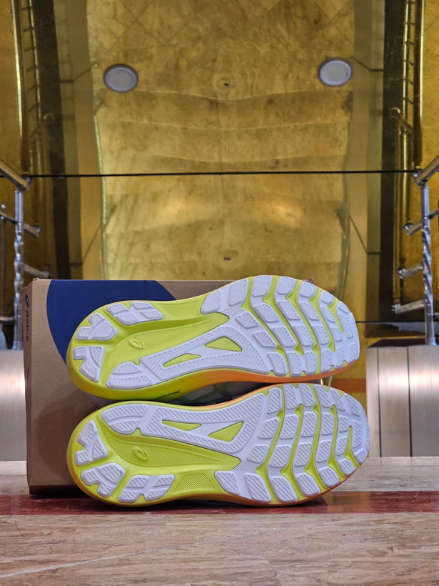 کتونی رانینگ اسیکس جی تی 1000/سایز ۳۹ الی ۴۵/ساخت ویتنام/ASICS Gt-1000 13 GTX/ضمانت کالا/فروش تک و عمده
