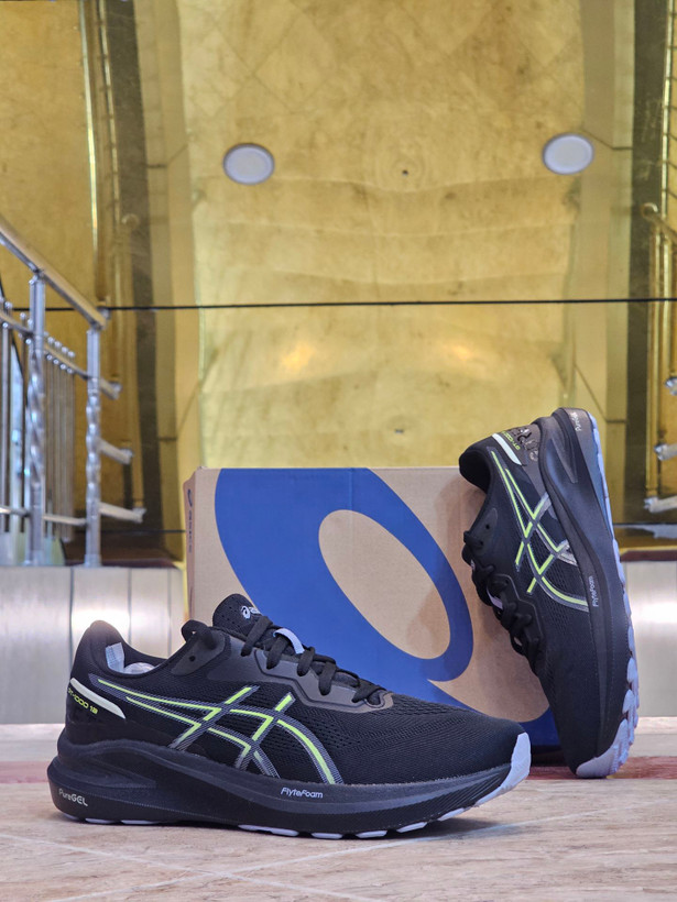 کتونی رانینگ اسیکس جی تی 1000/سایز ۳۹ الی ۴۵/ساخت ویتنام/ASICS Gt-1000 13 GTX/ضمانت کالا/فروش تک و عمده