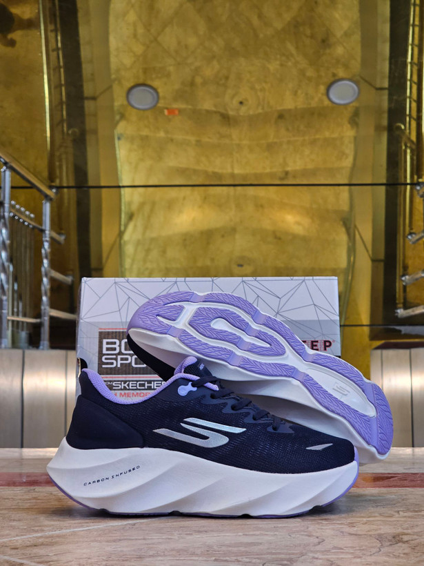کتونی اسکیچرز آئرو برست/سایز ۳۷ الی ۴۰/ساخت ویتنام/Skechers Aero Burst/ضمانت کالا/فروش تک و عمده
