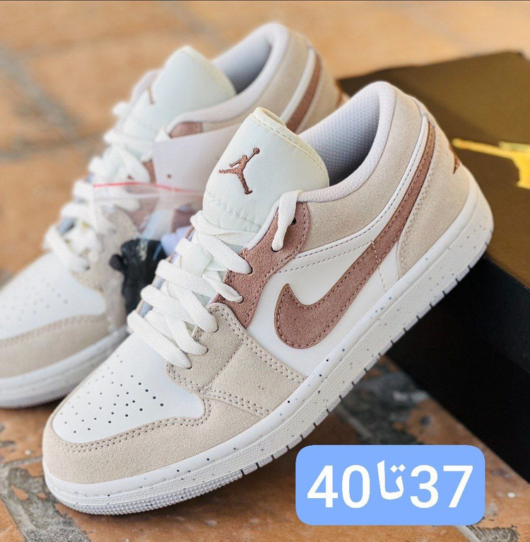 کتونی نایک ایر جردن وان/Nike Air Jordan 1/ ساخت ویتنام/سایزبندی۳۷ الی ۴۰/ضمانت اصالت کالا/فروش به صورت تک و عمده