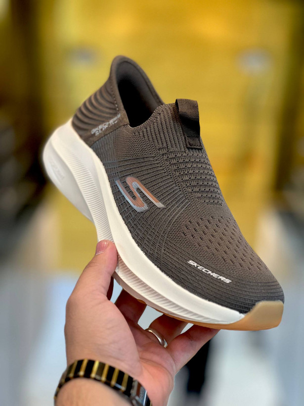 کتونی طبی مردانه اسکیچرز بدون بند/Skechers Slip Ins/سایز۴۰ الی ۴۵/ ساخت ویتنام/ضمانت کالا/فروش تک و عمده