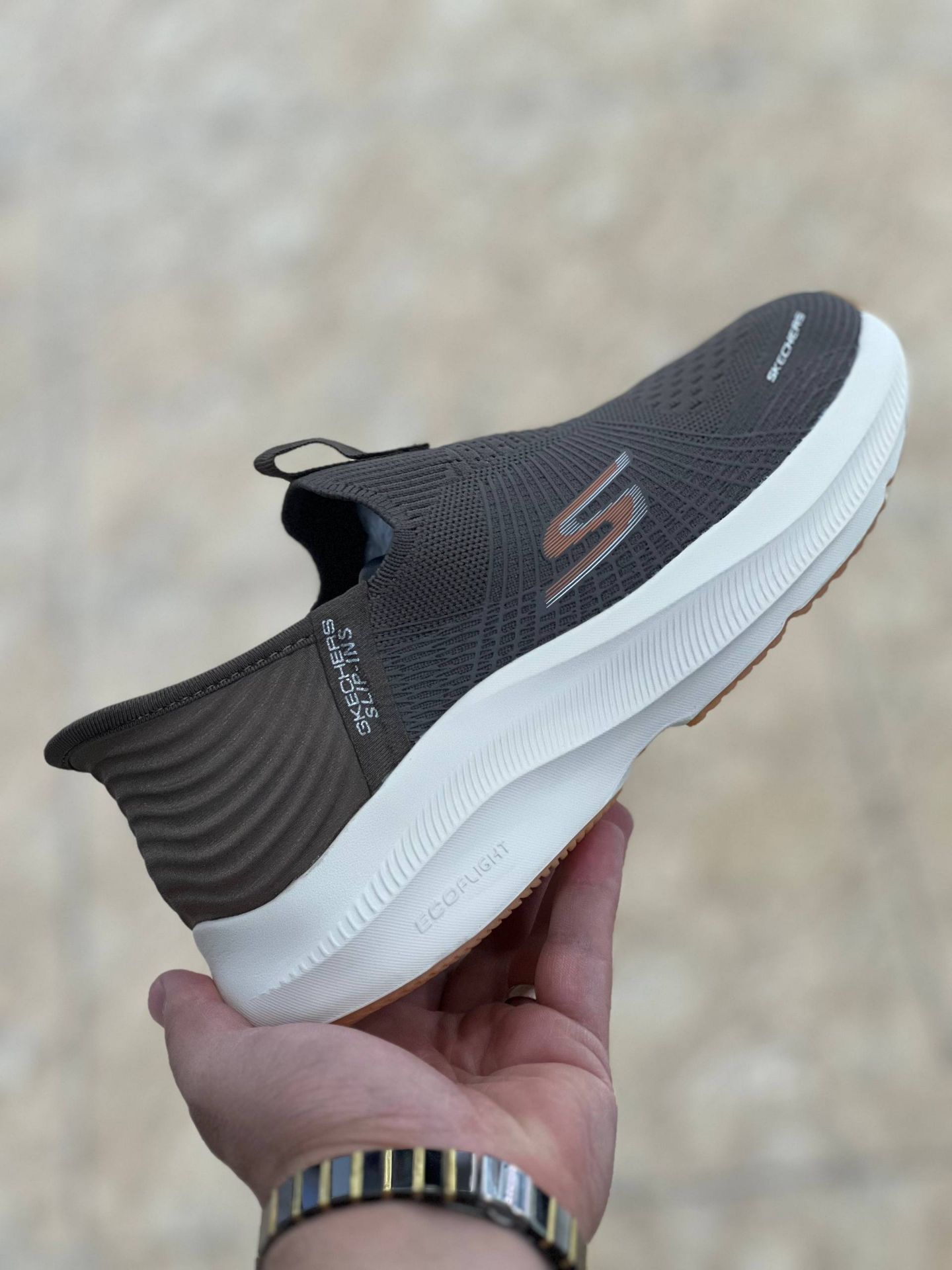کتونی طبی مردانه اسکیچرز بدون بند/Skechers Slip Ins/سایز۴۰ الی ۴۵/ ساخت ویتنام/ضمانت کالا/فروش تک و عمده