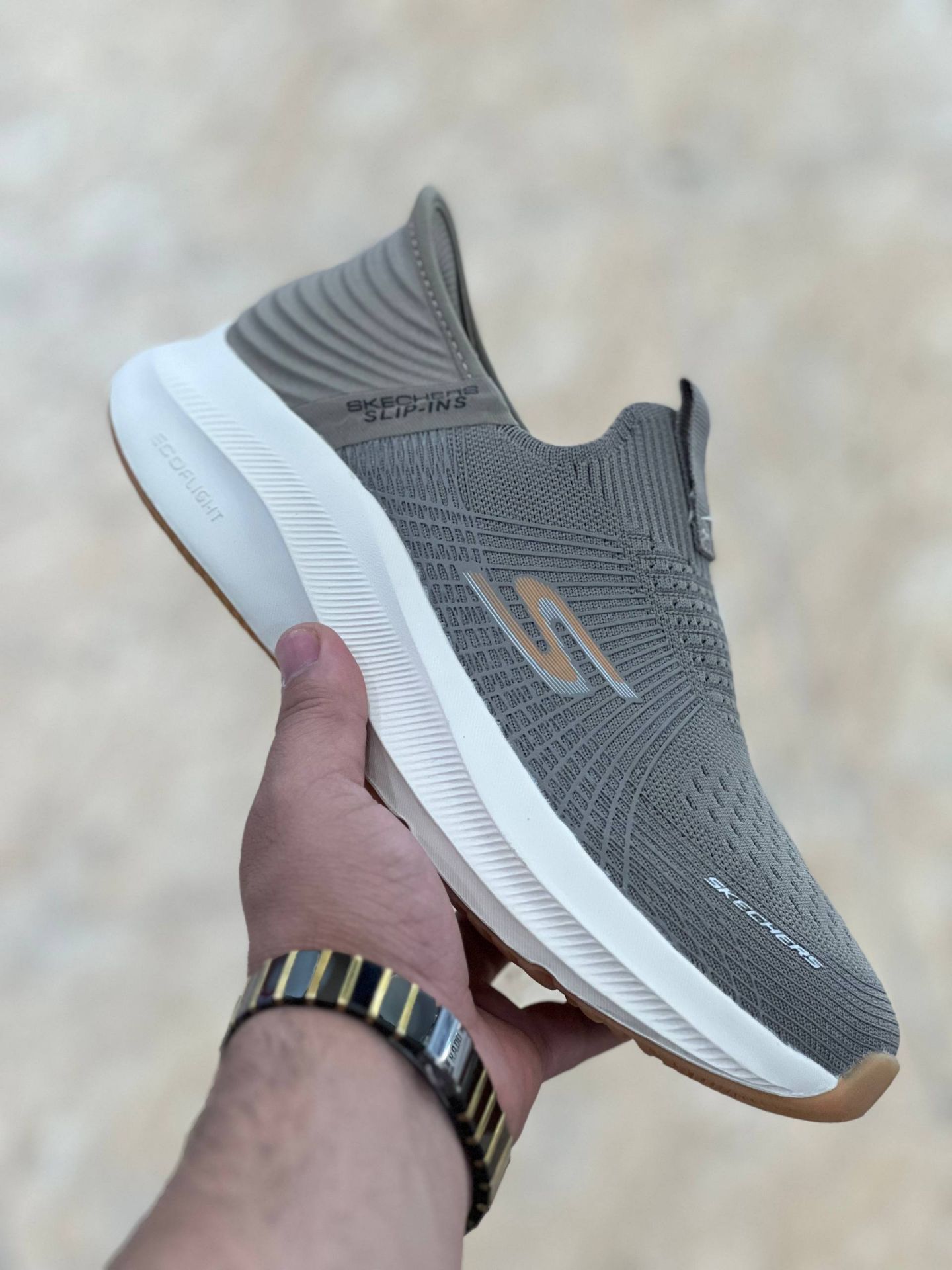 کتونی طبی مردانه اسکیچرز بدون بند/Skechers Slip Ins/سایز۴۰ الی ۴۵/ ساخت ویتنام/ضمانت کالا/فروش تک و عمده