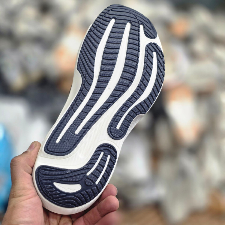 کتونی رانینگ آدیداس سوپرنوا رایز ۳/Adidas Supernova Rise 3/ساخت ویتنام/سایز ۴۰ الی ۴۵/ضمانت کالا/فروش تک و عمده