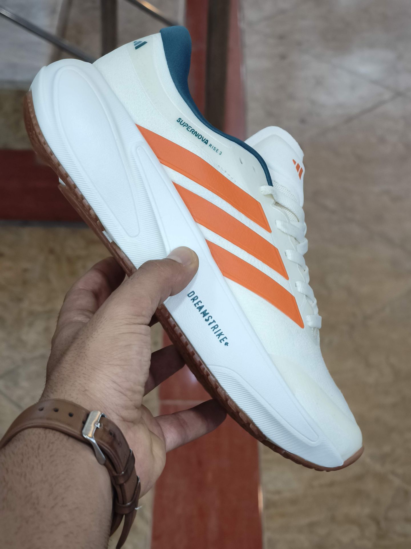 کتونی رانینگ آدیداس سوپرنوا رایز ۳/Adidas Supernova Rise 3/ساخت ویتنام/سایز ۴۰ الی ۴۵/ضمانت کالا/فروش تک و عمده