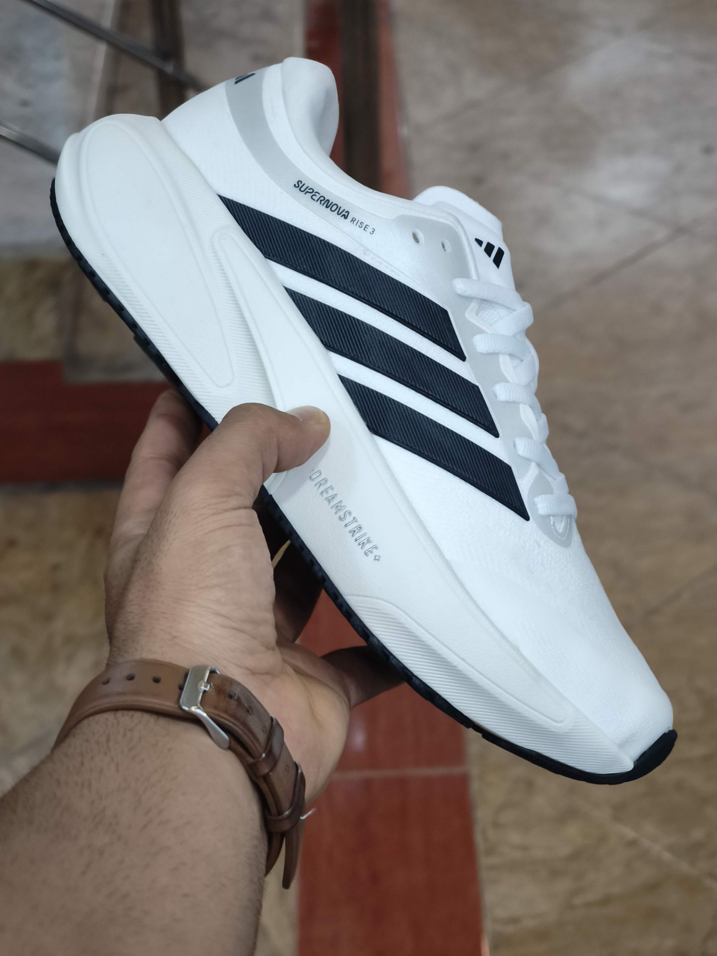کتونی رانینگ آدیداس سوپرنوا رایز ۳/Adidas Supernova Rise 3/ساخت ویتنام/سایز ۴۰ الی ۴۵/ضمانت کالا/فروش تک و عمده