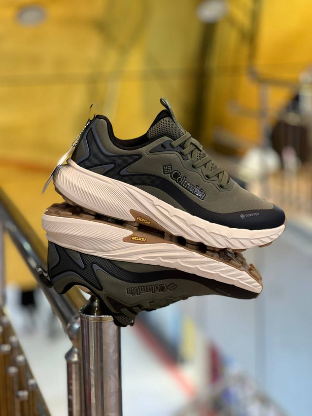 کتونی مسترکوالیتی طبیعت گردی کلمبیا ضدآب مردانه/سایز 40 الی 45/Columbia GORE-TEX/ضمانت کالا/فروش تک و عمده