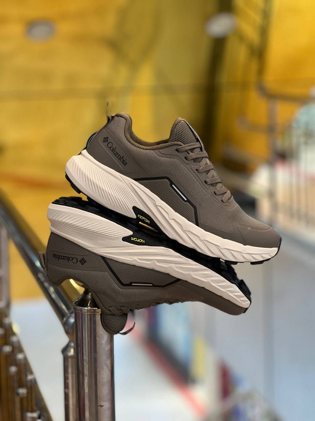 کتونی مسترکوالیتی طبیعت گردی کلمبیا ضدآب مردانه/سایز 40 الی 45/Columbia GORE-TEX/ضمانت کالا/فروش تک و عمده