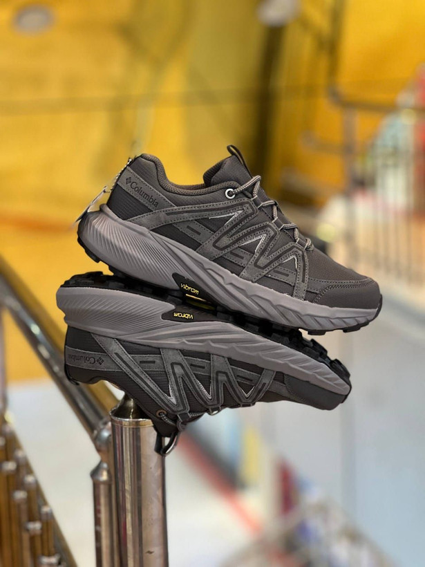 کتونی مسترکوالیتی طبیعت گردی کلمبیا ضدآب مردانه/سایز 40 الی 45/Columbia GORE-TEX/ضمانت کالا/فروش تک و عمده