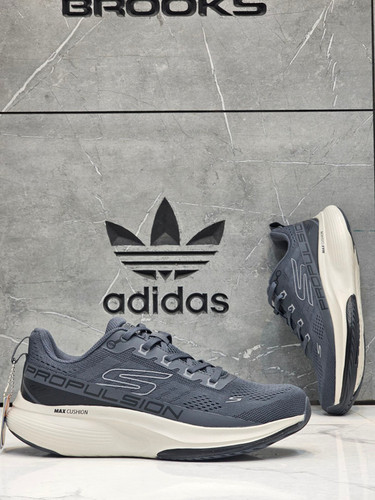 کتونی مسترکوالیتی اسکیچرز مکس کوشن پروپالشن/سایز 40 الی 45/ساخت ویتنام/Skechers Max Cushioning Propulsion/ضمانت کالا/فروش تک و عمده