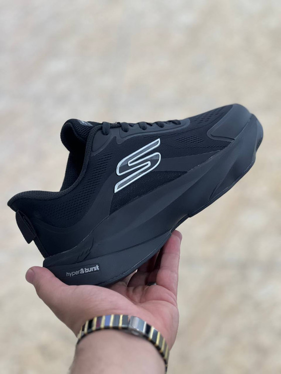 کتونی مسترکوالیتی اسکیچرز هایپربرست کربن/Skechers Men's Hyperburst Carbon/ساخت ویتنام/سایزبندی ۴۰ الی ۴۵/ضمانت کالا/فروش به صورت تک و عمده