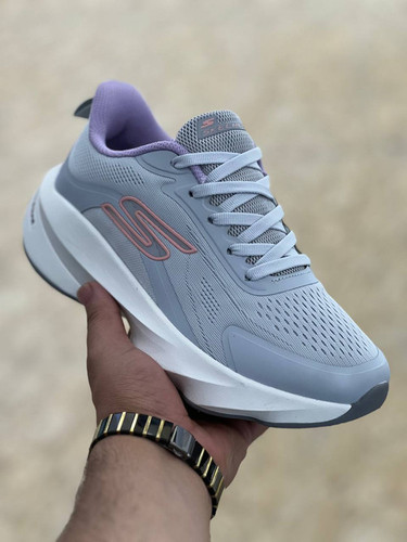 کتونی مسترکوالیتی اسکیچرز هایپربرست کربن/Skechers Hyperburst Carbon/ساخت ویتنام/سایزبندی ۳۷ الی ۴۰/ضمانت کالا/فروش به صورت تک و عمده