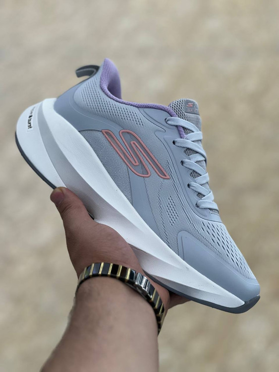 کتونی مسترکوالیتی اسکیچرز هایپربرست کربن/Skechers Hyperburst Carbon/ساخت ویتنام/سایزبندی ۳۷ الی ۴۰/ضمانت کالا/فروش به صورت تک و عمده