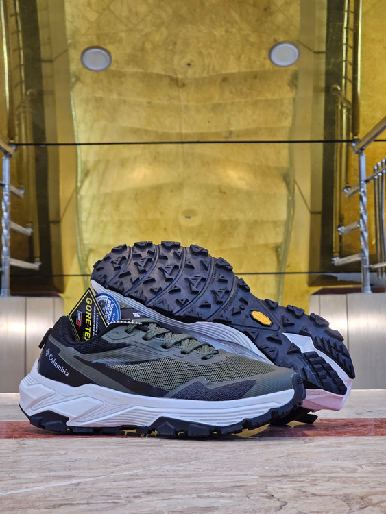 کتونی مسترکوالیتی طبیعت گردی کلمبیا ضدآب مردانه/سایز 40 الی 45/Columbia GORE-TEX/ضمانت کالا/فروش تک و عمده
