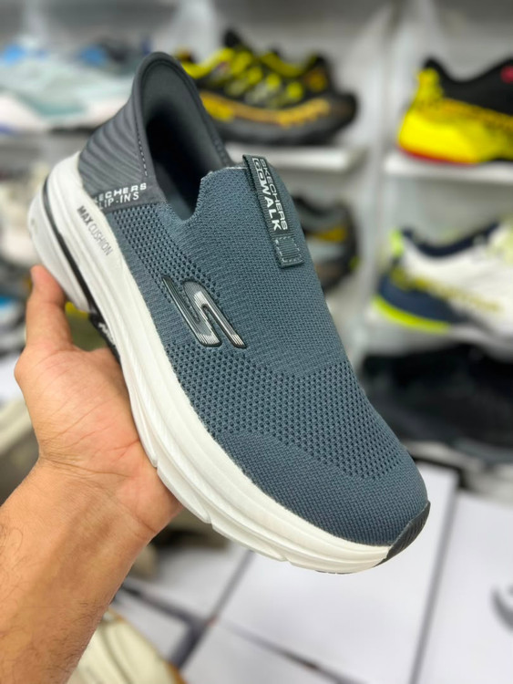 کتونی طبی مردانه اسکیچرز بدون بند/Skechers Slip Ins/سایز۴۰ الی ۴۵/ ساخت ویتنام/ضمانت کالا/فروش تک و عمده