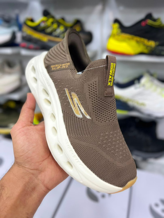 کتونی طبی مردانه اسکیچرز بدون بند/Skechers Slip Ins/سایز۴۰ الی ۴۵/ ساخت ویتنام/ضمانت کالا/فروش تک و عمده