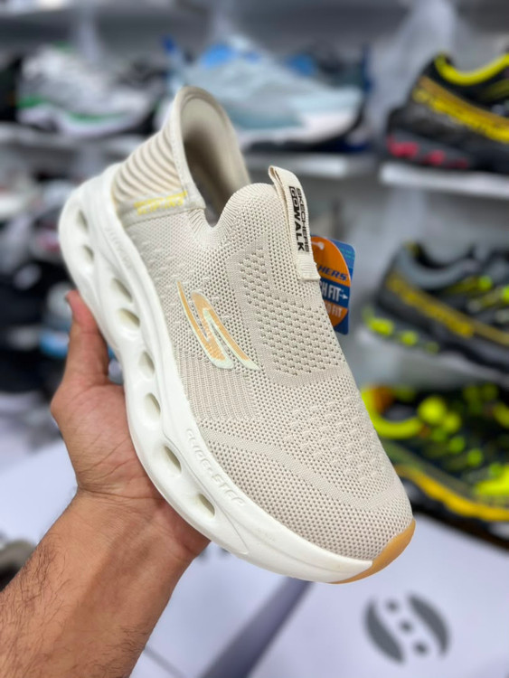 کتونی طبی مردانه اسکیچرز بدون بند/Skechers Slip Ins/سایز۴۰ الی ۴۵/ ساخت ویتنام/ضمانت کالا/فروش تک و عمده