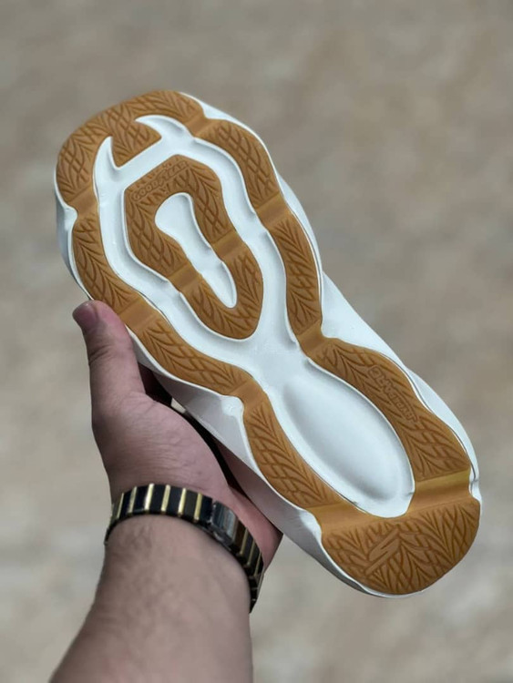 کتونی طبی مردانه اسکیچرز بدون بند/Skechers Slip Ins/سایز۴۰ الی ۴۵/ ساخت ویتنام/ضمانت کالا/فروش تک و عمده