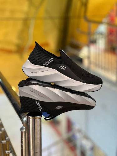 کتونی طبی مردانه اسکیچرز بدون بند/Skechers Slip Ins/سایز۴۰ الی ۴۵/ ساخت ویتنام/ضمانت کالا/فروش تک و عمده