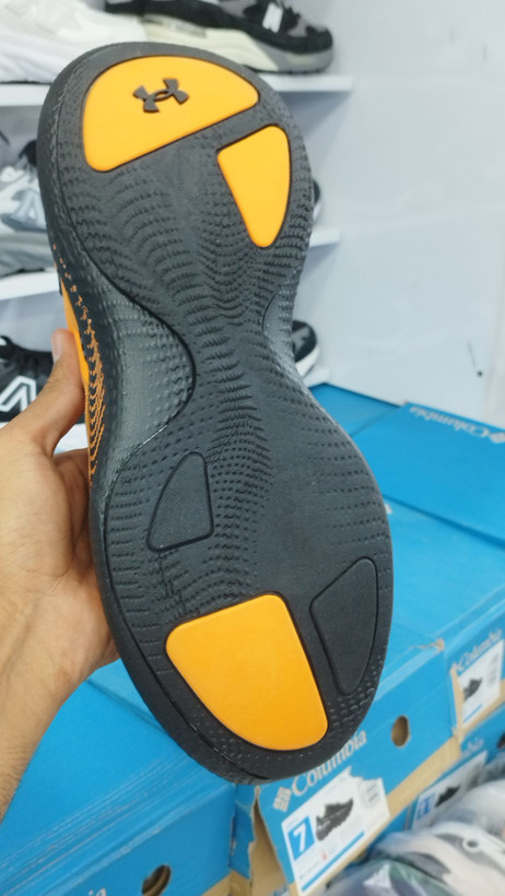 کتونی رانینگ و پیادهروی اندرآرمور اکو/سایز ۴۰ الی ۴۵/ساخت ویتنام/Under Armour Echo/ضمانت کالا/فروش تک و عمده