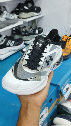 کتونی رانینگ و پیادهروی اندرآرمور اکو/سایز ۴۰ الی ۴۵/ساخت ویتنام/Under Armour Echo/ضمانت کالا/فروش تک و عمده