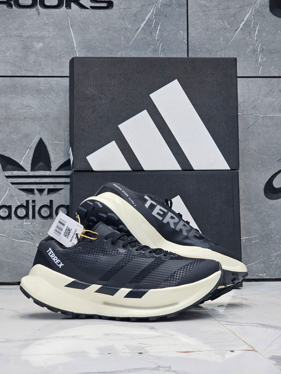 کتونی اسپرت آدیداس ترکس مسترکوالیتی/سایز ۴۰ الی ۴۵/ساخت ویتنام/Adidas Terrex/ضمانت کالا/فروش تک و عمده