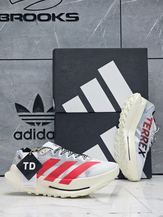 کتونی اسپرت آدیداس ترکس مسترکوالیتی/سایز ۴۰ الی ۴۵/ساخت ویتنام/Adidas Terrex/ضمانت کالا/فروش تک و عمده