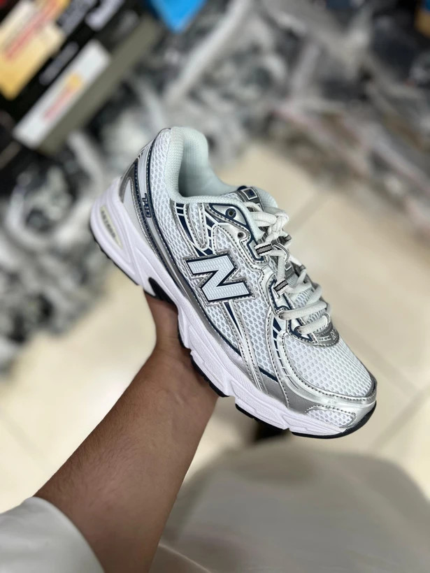کتونی نیوبالانس 740 مسترکوالیتی/سایز ۳۶ الی ۴۵/ساخت ویتنام/New Balance 740/ضمانت کالا/فروش تک و عمده