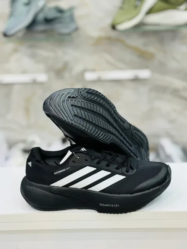 کتونی رانینگ آدیداس سوپرنوا رایز ۳/Adidas Supernova Rise 3/ساخت ویتنام/سایز ۴۰ الی ۴۵/ضمانت کالا/فروش تک و عمده