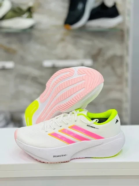 کتونی رانینگ آدیداس سوپرنوا رایز ۳/Adidas Supernova Rise 3/ساخت ویتنام/سایز 37 الی ۴۰/ضمانت کالا/فروش تک و عمده