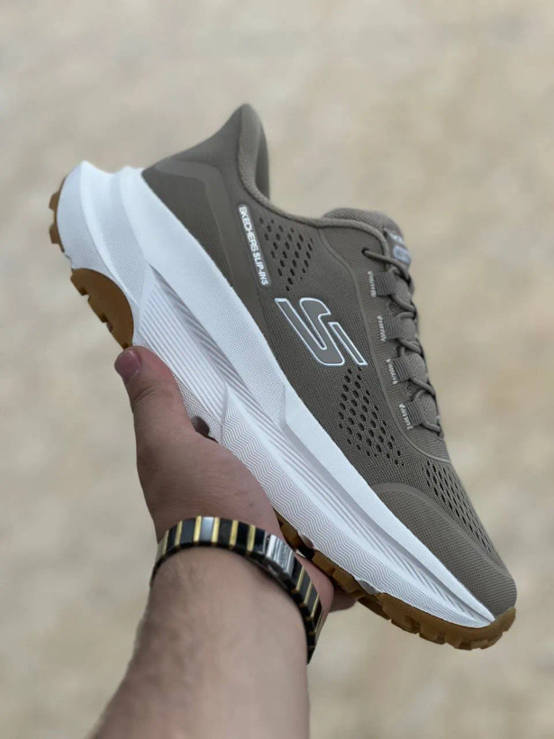کتونی اسکیچرز اسلیپ/Skechers Slip Ins/سایز۴۰ الی ۴۵/ ساخت ویتنام/ضمانت کالا/فروش تک و عمده